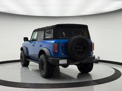 2021 Ford Bronco Wildtrak 4x4 photo 3