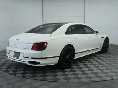 2025 Bentley Flying Spur Speed photo 5