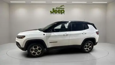 2022 Jeep Compass undefined photo 5