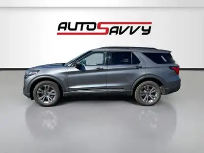 2025 Ford Explorer Active 4WD (PL535) photo 4