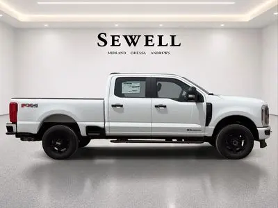 2026 Ford F-250 XL 4WD Crew Cab 6-3/4' Box photo 5