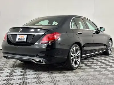2019 Mercedes-Benz C-Class C300 photo 4