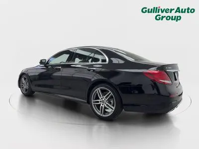 2019 Mercedes-Benz E-Class E300 photo 4