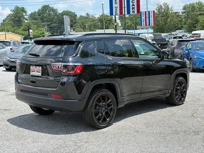 2026 Jeep Compass Altitude 4X4 photo 4