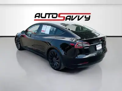 2023 Tesla Model 3 Performance photo 5