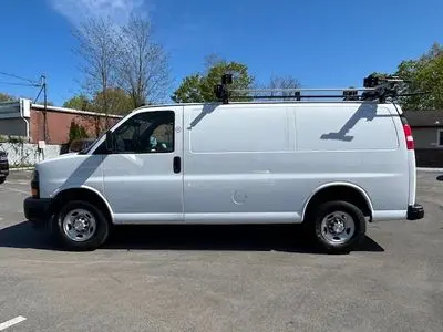 2019 Chevrolet Express 2500 Work Van HD photo 2