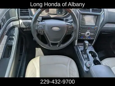 2019 Ford Explorer Platinum 4WD photo 3