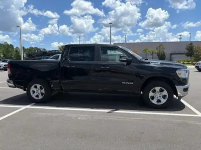 2023 RAM 1500 Big Horn/Lone Star 4x4 Crew Cab 5'7 photo 2