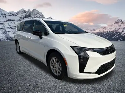 2027 Chrysler Pacifica Select photo 3