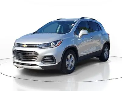 2019 Chevrolet Trax LT photo 3