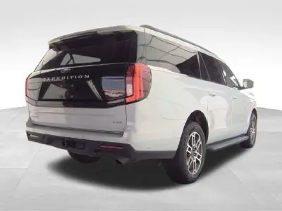 2025 Ford Expedition Active 4WD MAX photo 5