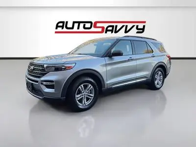2021 Ford Explorer XLT RWD photo 3