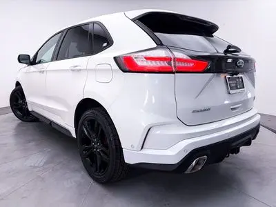 2020 Ford Edge ST AWD photo 3