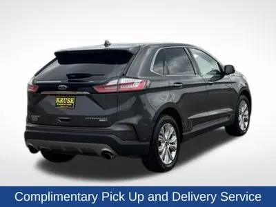2020 Ford Edge Titanium AWD photo 3