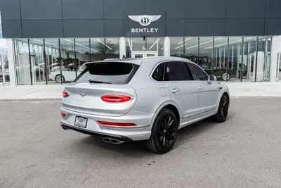 2023 Bentley Bentayga S photo 3
