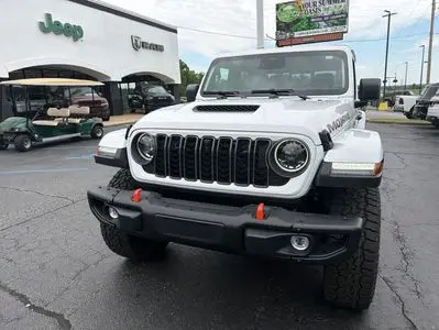 2026 Jeep Gladiator Mojave X Auto photo 5