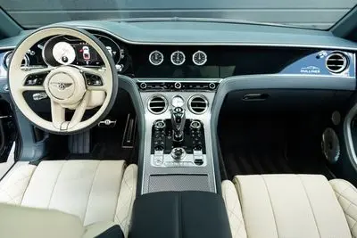 2023 Bentley Continental GT V8 Mulliner photo 4