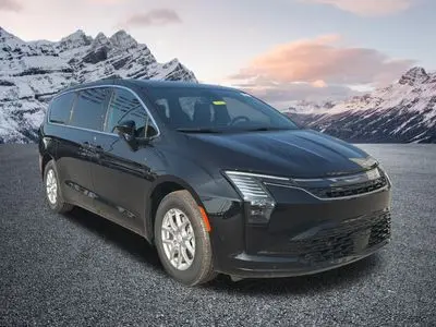 2027 Chrysler Pacifica Select photo 3