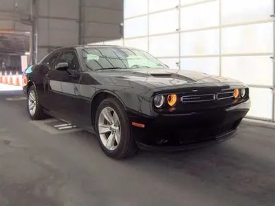 2023 Dodge Challenger SXT Auto photo 3