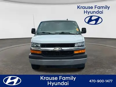 2017 Chevrolet Express 3500 LS Extended photo 2