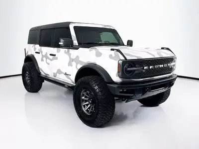 2021 Ford Bronco Badlands 4x4 photo 3