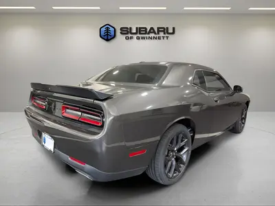 2021 Dodge Challenger SXT Auto photo 5