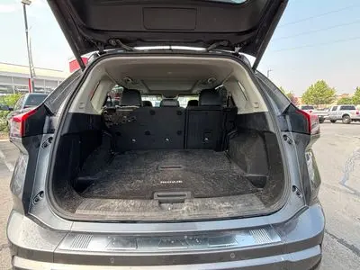 2024 Nissan Rogue SL AWD photo 5