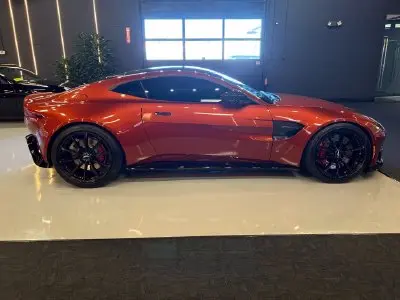 2019 Aston Martin Vantage 4.0 V8 photo 5