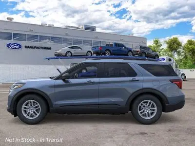 2026 Ford Explorer Active 4WD photo 5
