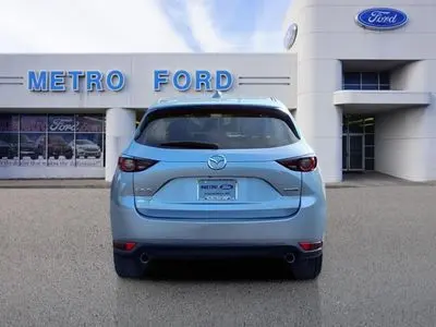 2021 Mazda CX-5 Touring Auto photo 4