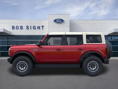 2026 Ford Bronco Outer Banks 4x4 photo 4