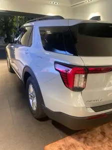 2025 Ford Explorer Active RWD PL535 photo 3