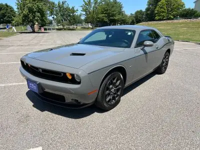 2017 Dodge Challenger GT photo 5