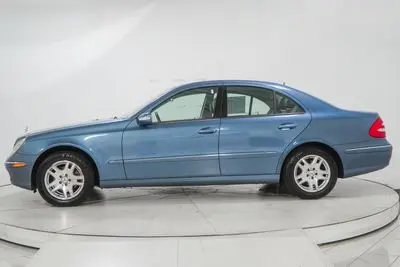 2003 Mercedes-Benz E-Class E320 photo 5