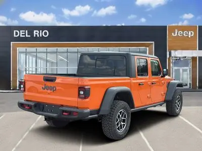 2025 Jeep Gladiator Rubicon Auto photo 3