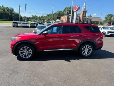 2020 Ford Explorer XLT 4WD photo 5