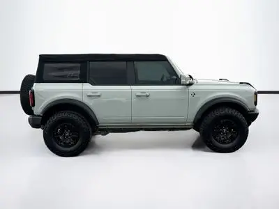 2022 Ford Bronco Outer Banks Advanced 4x4 photo 4