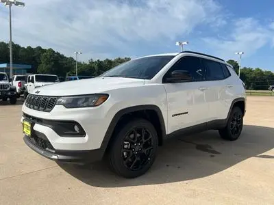 2026 Jeep Compass Altitude 4X4 photo 3