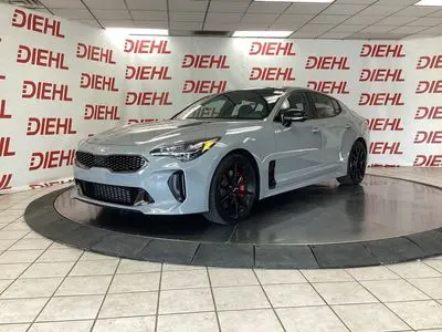 2022 Kia Stinger GT2 AWD photo 3
