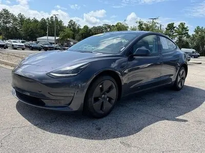 2023 Tesla Model 3 Base photo 3