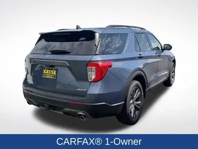 2021 Ford Explorer XLT 4WD photo 2