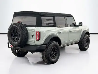 2022 Ford Bronco Outer Banks Advanced 4x4 photo 5