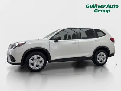 2023 Subaru Forester Base photo 2
