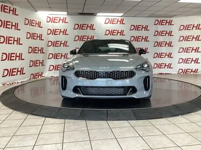 2022 Kia Stinger GT2 AWD photo 2