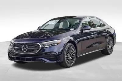 2026 Mercedes-Benz E-Class E450 4MATIC photo 3
