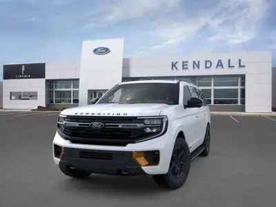 2026 Ford Expedition Tremor 4x4 photo 2