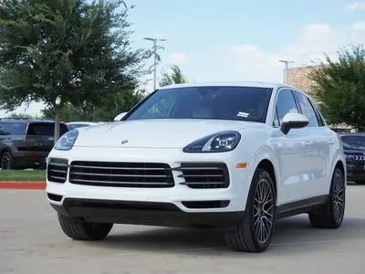 2020 Porsche Cayenne Base photo 3