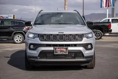 2026 Jeep Compass Altitude 4X4 photo 2