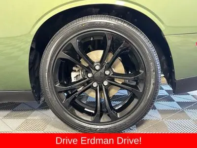 2021 Dodge Challenger GT Auto photo 4