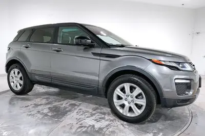 2017 Land Rover Range Rover Evoque SE photo 4
